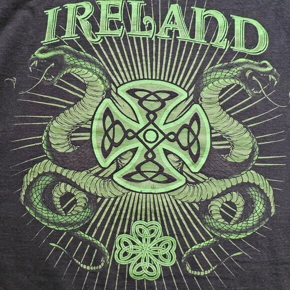 Ireland Men's Black T-shirt - Picture 3 of 4